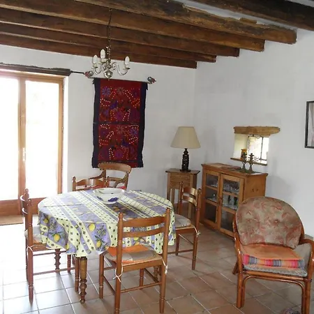 Holiday home Les Houlins