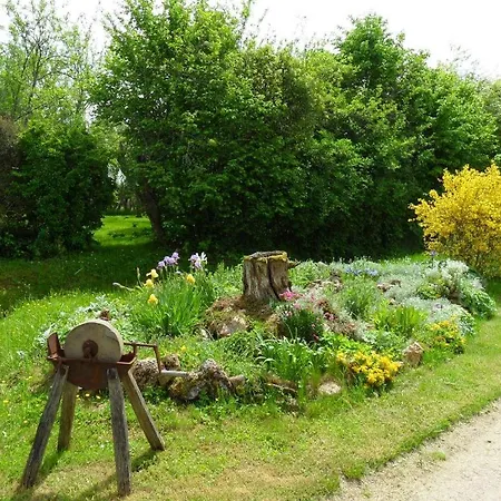 Les Houlins Holiday home *