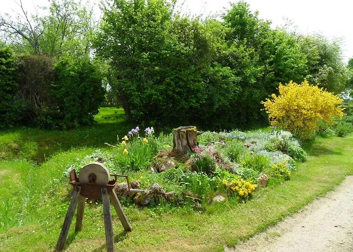 Les Houlins Дом отдыха *